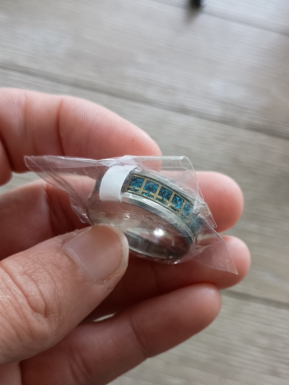 Brilliant Turquoise Faux Gemstone Ring